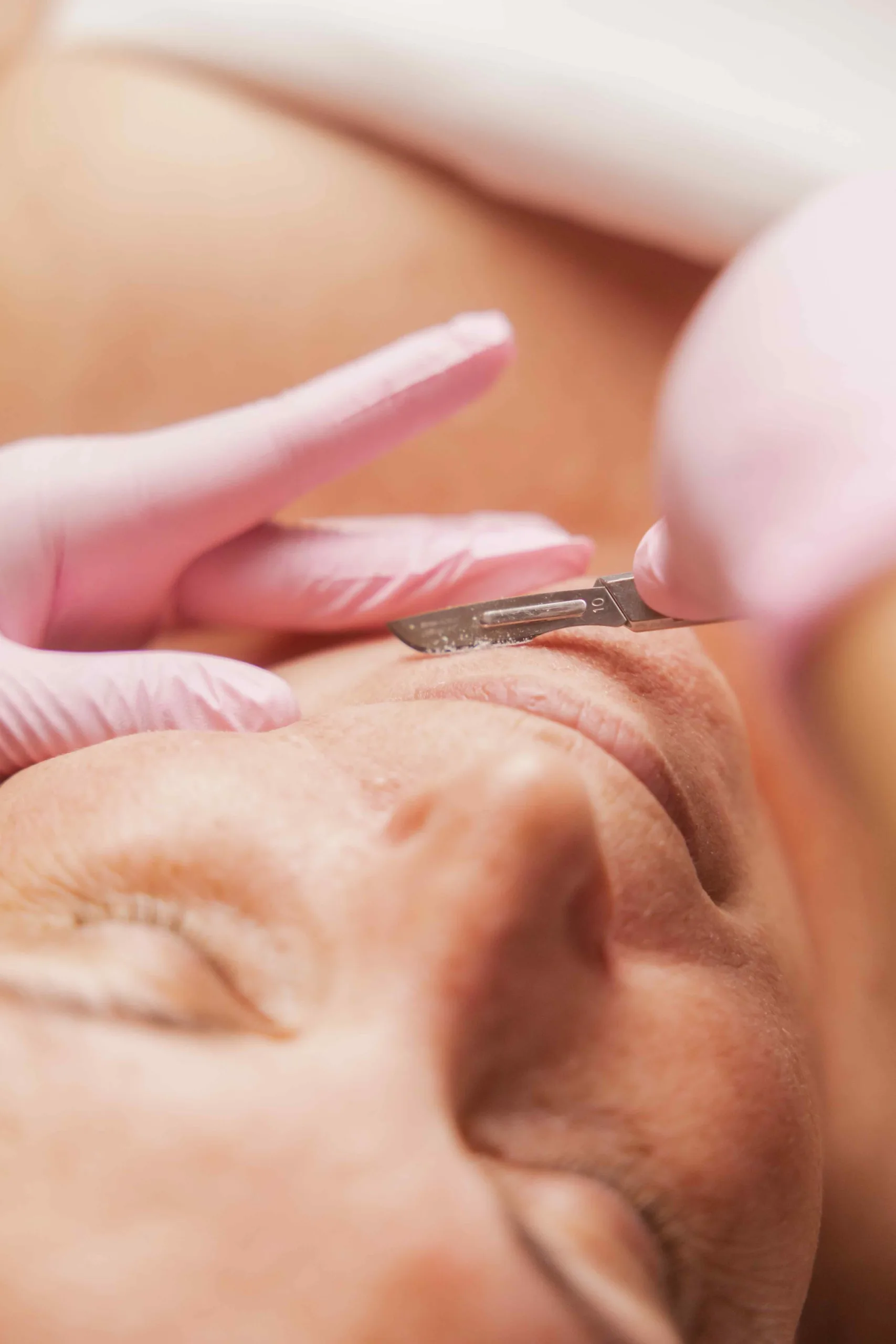 666738c619c43e6fc4d93b61_dermaplaning facial-p-2600 666738c619c43e6fc4d93b61 dermaplaning facial p 2600 scaled